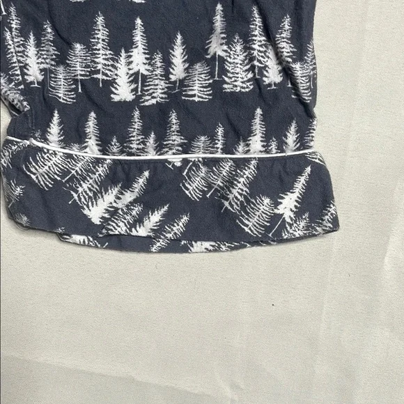 Convington Pajama Pants Gray and White Tree Print - Picture 4 of 11
